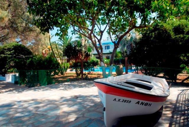 Kalives Apartments 卡莱维斯 外观 照片